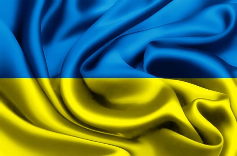 ukraincy-w-warszawie-swietuja-dzien-niepodleglosci-dziekujac-polakom-za-wsparcie