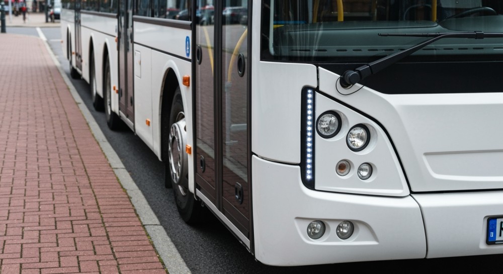 plock-wprowadza-ekologiczne-autobusy-wodorowe-dzieki-wspolpracy-z-orlenem