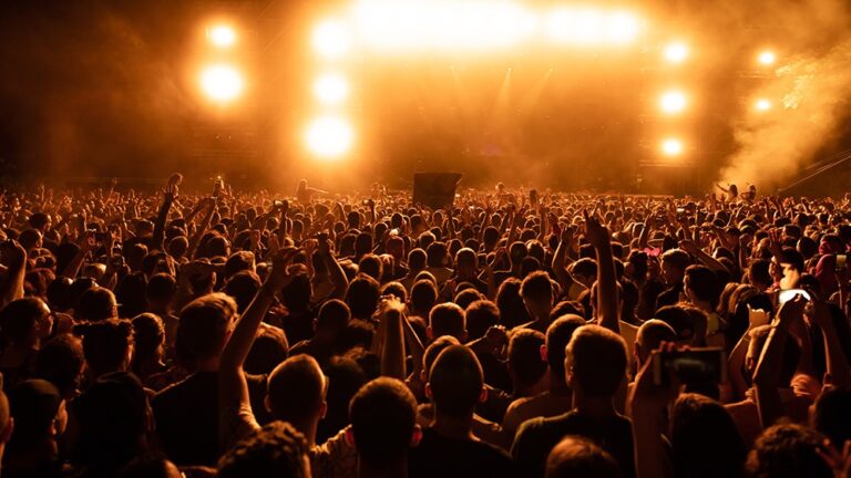 rockowe-szalenstwo-2026-najwieksze-koncerty-w-polsce-ktorych-nie-mozesz-przegapic