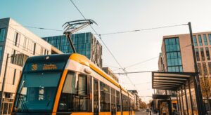 92-lata-trasy-tramwajowej-na-boernerowo--auto-2569