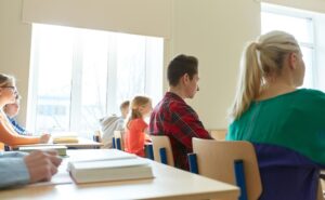 edukowali--my-senior--w-w-zus-ie-auto-3519