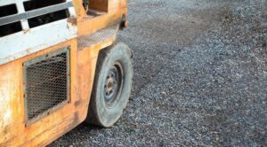 nowy-asfalt-na-blokowej-auto-3737