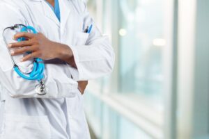 nowy-defibrylator-w-zespole-szk-----samochodowych--auto-3815