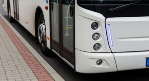 warszawa-w-weekend--26-dodatkowych-linii-autobusow-auto-2055