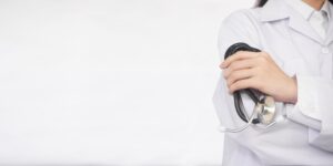 wi--cej-pieni--dzy-na-ochron---zdrowia-w-stolicy-auto-3857