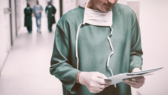 bezp--atne-badania-mammograficzne-na-targ--wku-----auto-3937