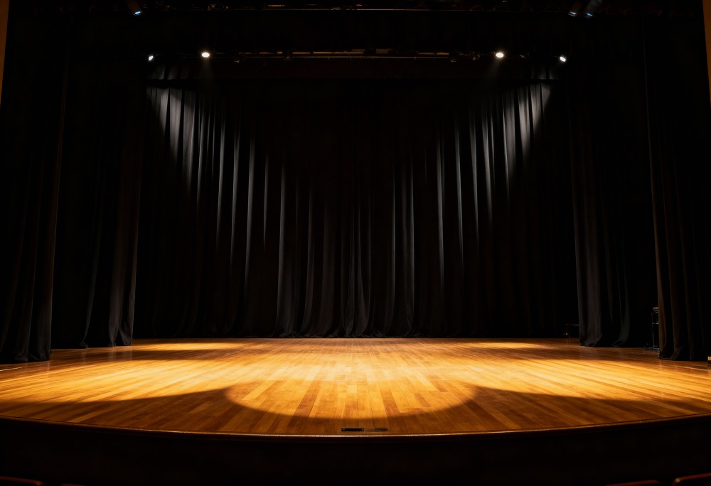 ciemno-wsz--dzie--ale-magicznie-----wsp--lne-czyta-auto-6504