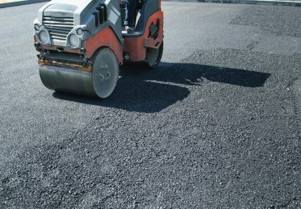 doko--cz---asfaltowanie-w-alei-krakowskiej-auto-3712