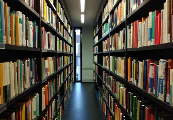 dyskusyjny-klub-ksi----ki--odkryj-emocjonaln---sag-auto-6419