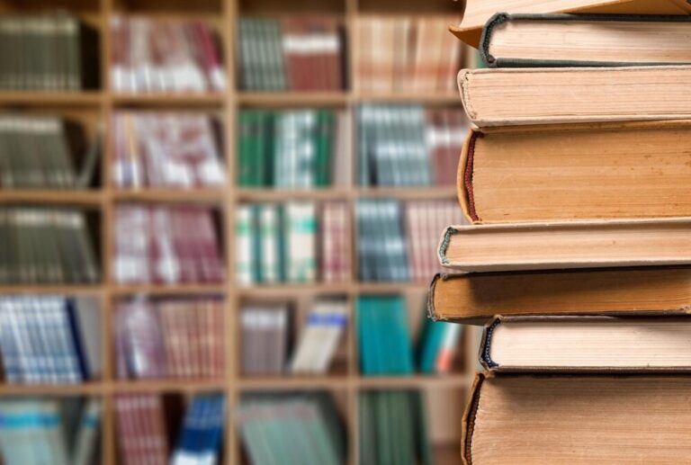 jesienna-kreatywno-----w-bibliotece--mi--dzypokole-auto-6423