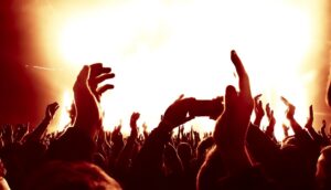 muzyczna-podr-----przez-histori----spektakl--wis---auto-1783