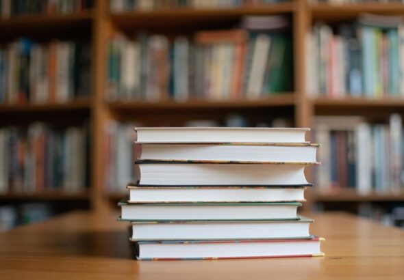 nowo--ci-ksi----kowe-w-bibliotece-publicznej-w-bia-auto-6311