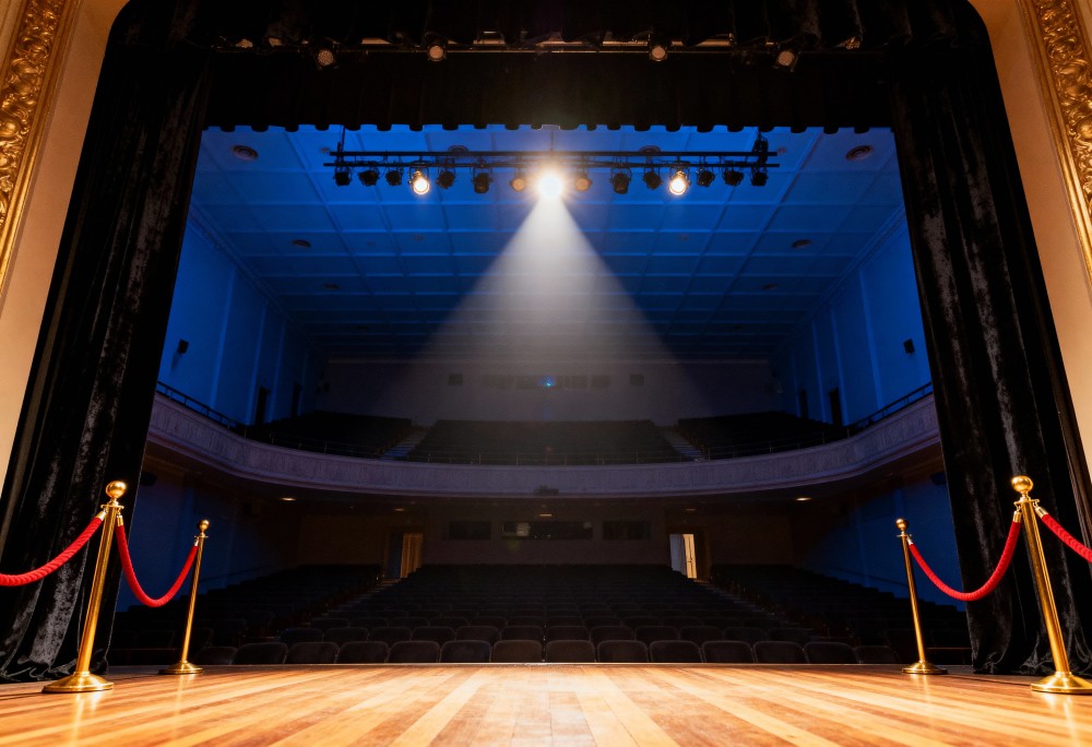 odkryj-tajemnice-kr--lowej---niegu-w-zimowym-spekt-auto-6550