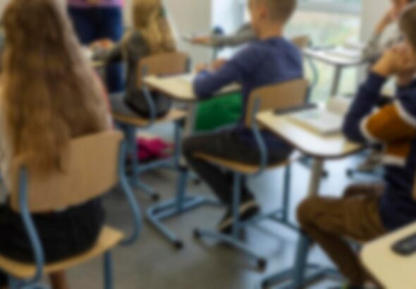 --oliborz--szko--a--kt--ra-----czy-tradycj---z-now-auto-3493