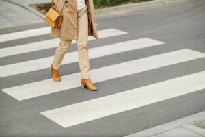 policjant-po-s--u--bie-zareagowa---na-sytuacj---be-auto-5985