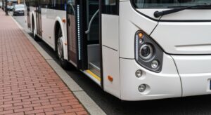 remont-w-rembertowie-----zmiany-w-kursowaniu-autob-auto-2033