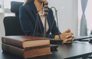 rozw--d-bez-stresu--jak-zadba---o-swoje-prawa-i-em-auto-3967