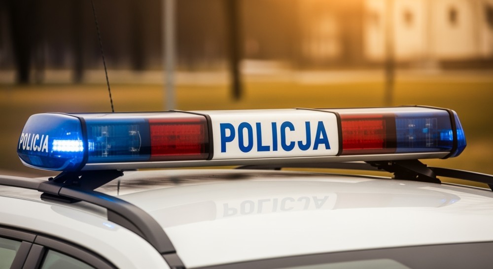 policja-ostrzega--bezpiecze--stwo-na-torach-w-rama-auto-6624