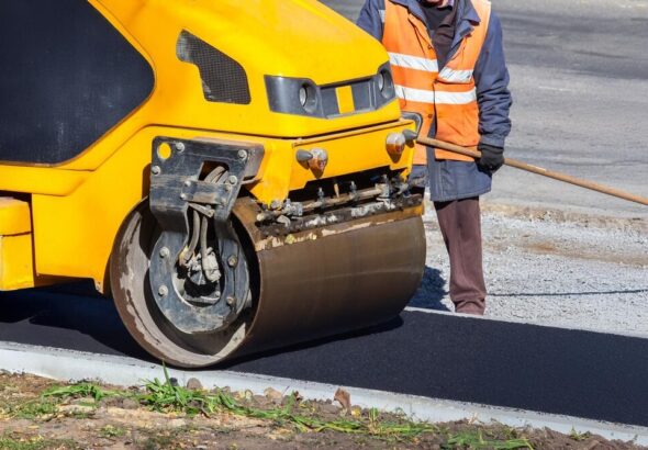 rembert--w-remontuje-auto-3074