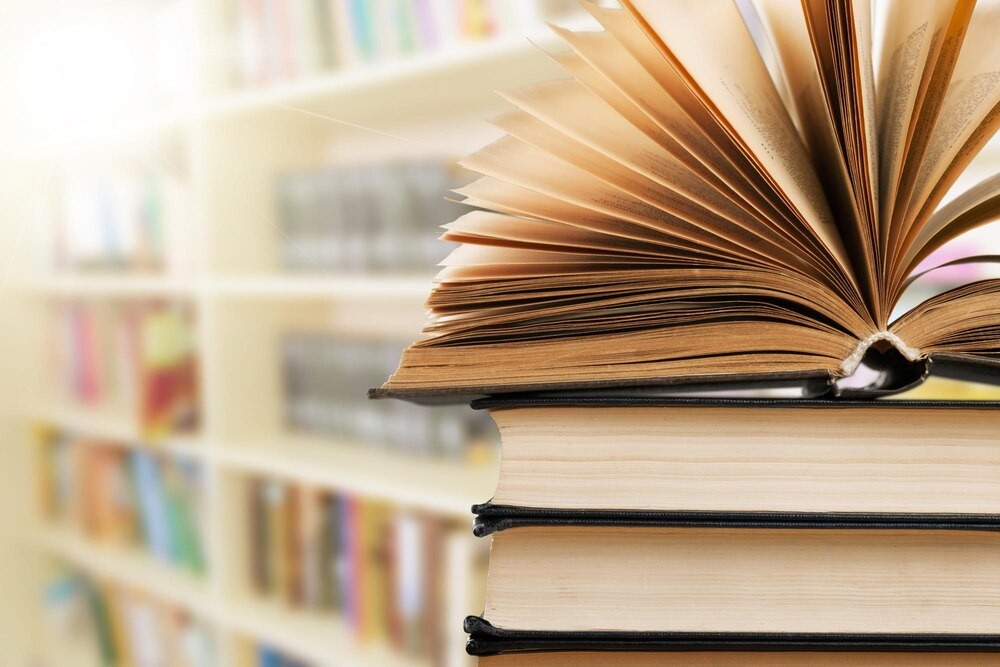 seniorzy-odkrywaj---j--zyk-angielski-w-bibliotece--auto-6422