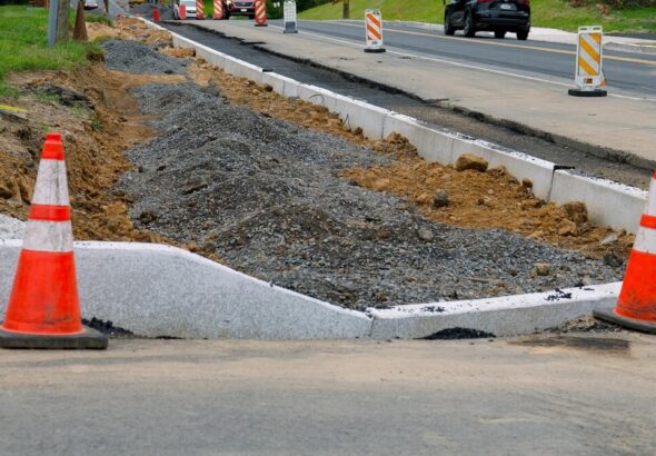 zamkniemy-wjazd-w-ul--leszno-auto-3216