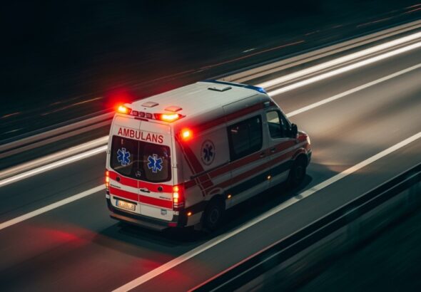 uwaga-mr--z--nie-b--d---oboj--tny-na-osoby-zagro---auto-1012