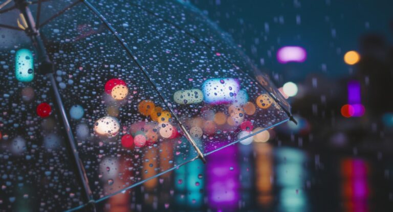 uwaga-na-niebezpieczne-sople-i---nieg-na-dachach--auto-5127