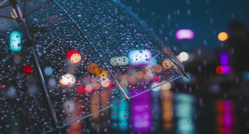 uwaga-na-niebezpieczne-sople-i---nieg-na-dachach--auto-5127