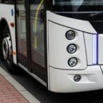 wyd--u--one-kursy-autobus--w-linii-120-i-527-----n-auto-2061