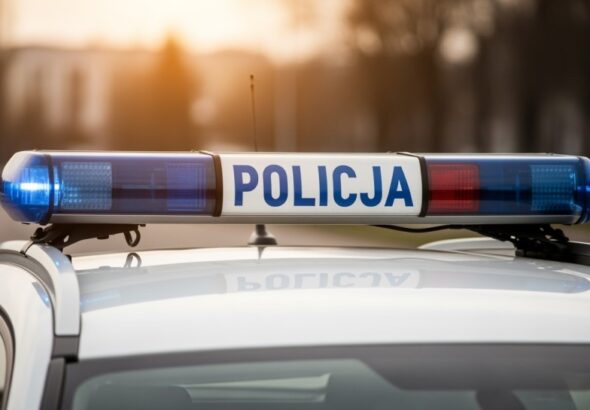 zimowy-patrol-konny-auto-6627