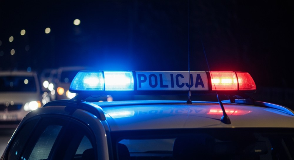 25-latek-zap--aci---za-zakupy-souvenirem--teraz-od-auto-492