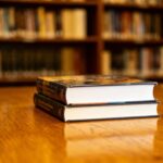 bia--o----ka-w-literackim-dialogu--klub-ksi----ki--auto-6343