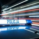 negocjacje-policjantek-kontra-zabarykadowany-m-----auto-376