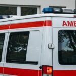 niebezpiecze--stwo-na-przejazdach-kolejowych-auto-996