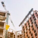 nowe-mieszkania-na-pradze-p----noc--budowa-przekro-auto-3395