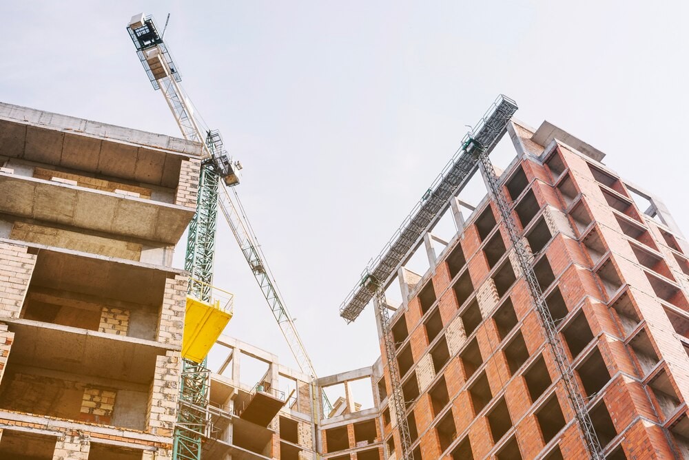 nowe-mieszkania-na-pradze-p----noc--budowa-przekro-auto-3395