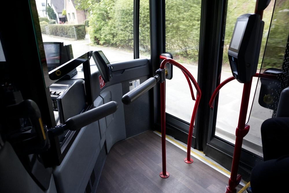 wa--ne-zmiany-w-kursowaniu-autobusu-linii-160-w-ta-auto-2019