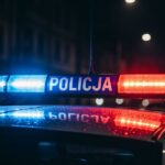 zabezpieczone-nielegalne-automaty-do-gier-i-narkot-auto-6921