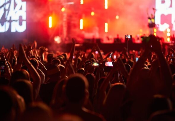 bezp--atne-zaproszenia-na-koncert----musicalove-i--auto-1827