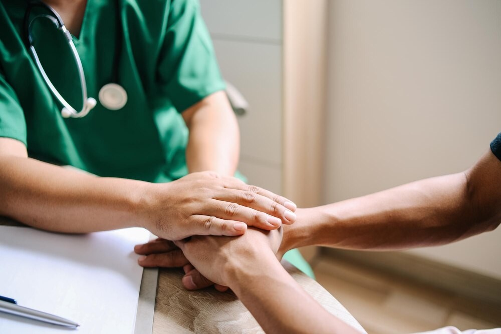 mural--twarze-depresji--na-ursynowie--wa--ny-g--os-auto-3832