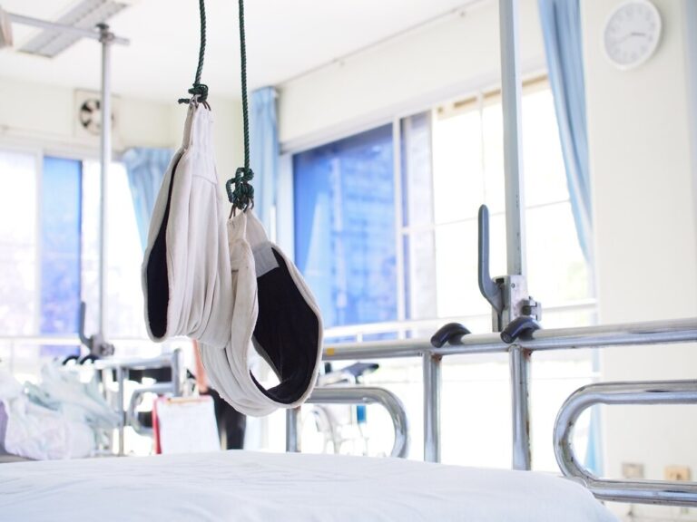 nauka-p--ywania-w-bia--o----ce-----zapisy-ju---wkr-auto-3843