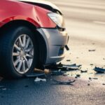 niebezpieczna-kolizja-w-komunikacyjnym-szczycie-auto-550