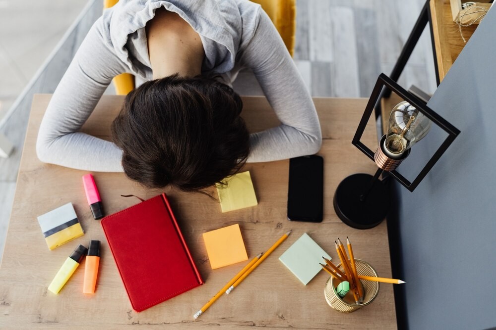 o-bezpiecze--stwie-z-uczniami-szko--y-podstawowej--auto-3528