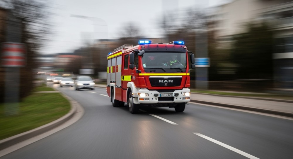 po--ar-styropianowej-elewacji-w-bia--o----ce--inte-auto-1144