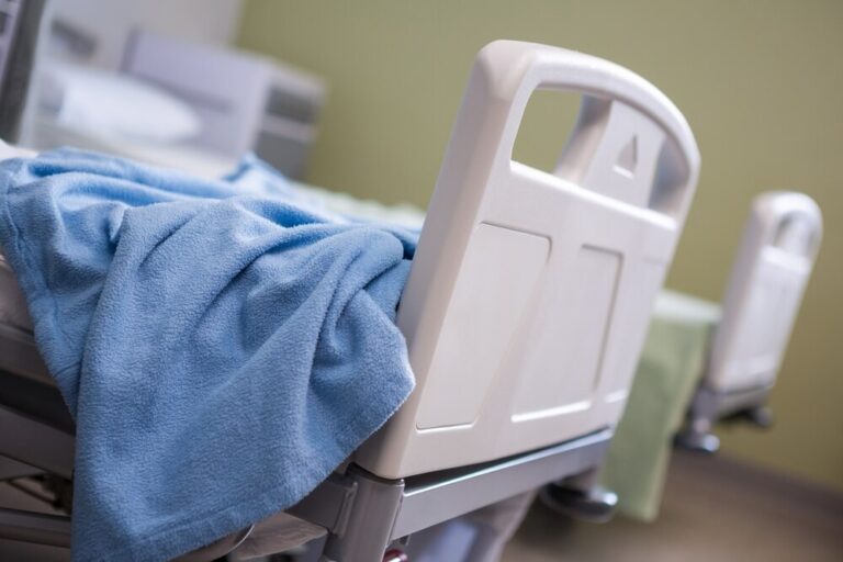 wyj--tkowe-spotkania-z-profilaktyk-------policjanc-auto-3864