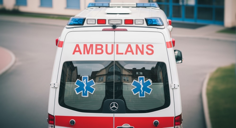 grodziscy-dzielnicowi-w-akcji-ratuj--cej---ycie-auto-886