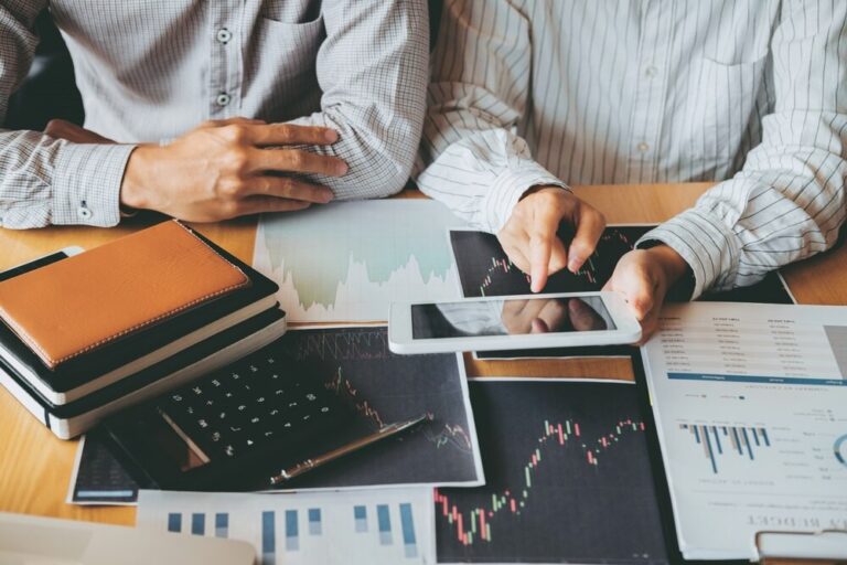 jak-zabezpieczy---swoj---przysz--o-----finansow----auto-3639