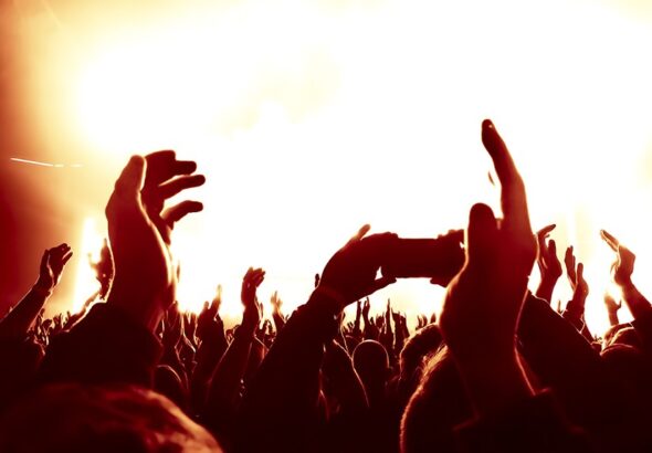 sztuka-wsp----czesna-dla-ka--dego--pierwsze-spotka-auto-1783