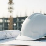 wodoci--gowcy-przy-widocznej-auto-3046