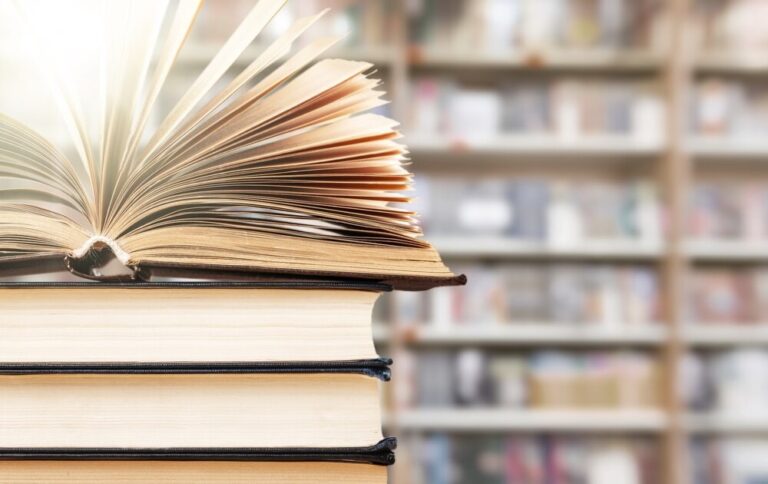 nowe-ksi----ki-w-bibliotece-publicznej-w-bia--o----auto-6180